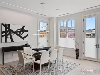 Photo #2: 950085 Listing