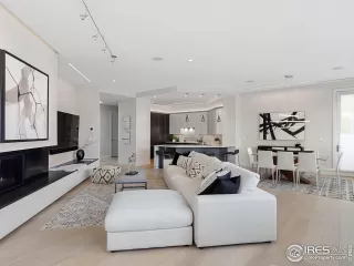 Photo #4: 950085 Listing