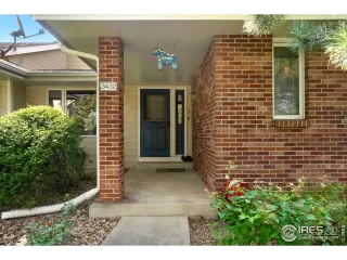 Photo #2: 950154 Listing