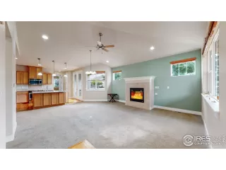 Photo #3: 950223 Listing