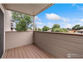 Photo #6: 950232 Listing