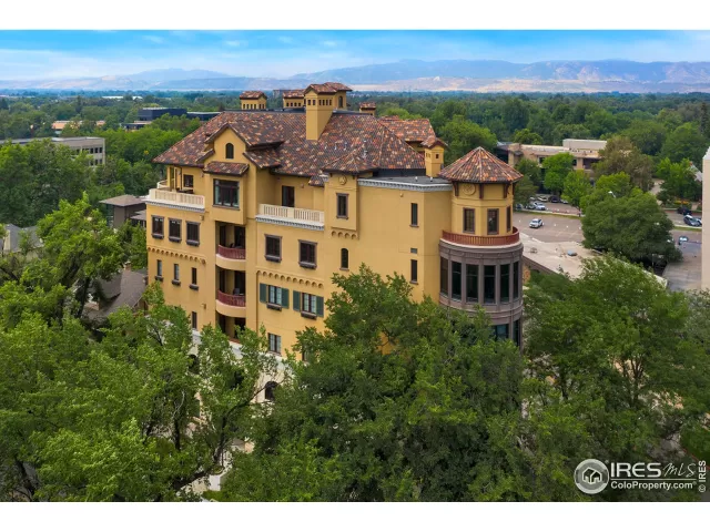 MLS: 950274 Condo For Sale