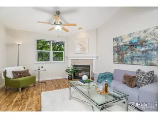 Photo #2: 950421 Listing 