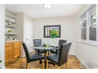 Photo #5: 950421 Listing 