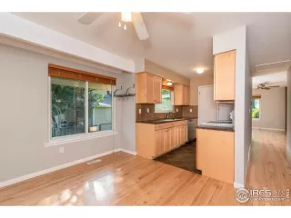 Photo #3: 950472 Listing