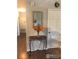 Photo #6: 950522 Listing