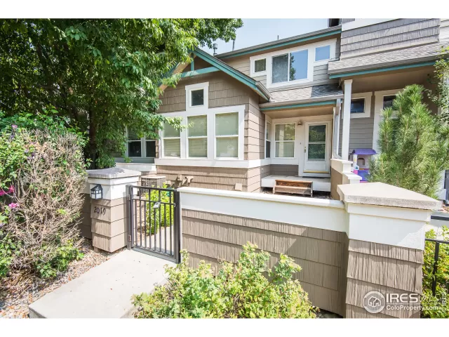 MLS: 950525 Condo For Sale