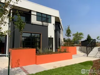 Photo #5: 950554 Listing 