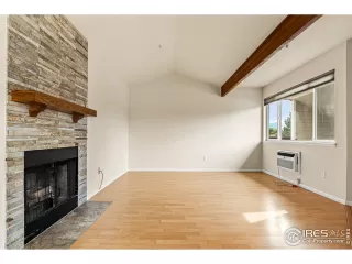 Photo #3: 950561 Listing 