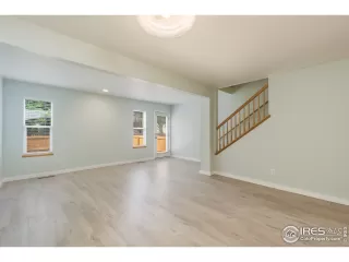 Photo #2: 950565 Listing