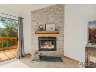 Photo #2: 950613 Listing