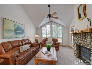 Photo #2: 950666 Listing