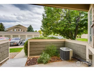 Photo #4: 950669 Listing