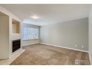 Photo #5: 950669 Listing