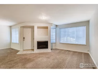 Photo #6: 950669 Listing