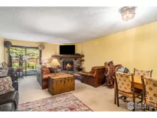 Photo #5: 950679 Listing 