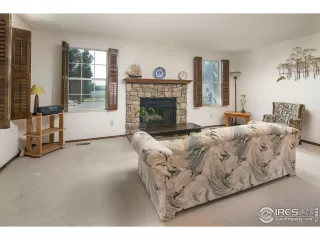 Photo #2: 950711 Listing