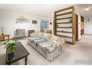 Photo #3: 950711 Listing