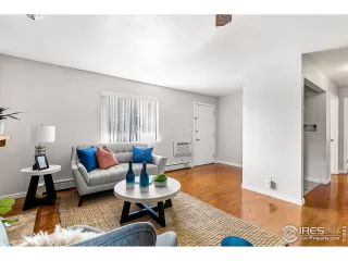 Photo #5: 950728 Listing 