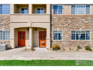 Photo #3: 950769 Listing