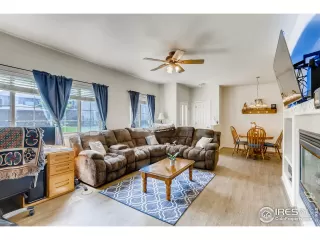 Photo #6: 950769 Listing