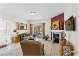 Photo #3: 950780 Listing