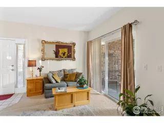 Photo #5: 950780 Listing