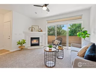 Photo #3: 950794 Listing