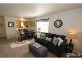 Photo #2: 950816 Listing