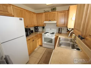 Photo #6: 950816 Listing