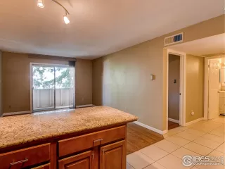 Photo #5: 950820 Listing 