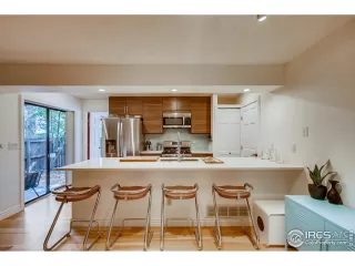 Photo #1: 950970 Listing 