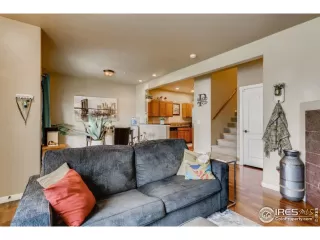 Photo #6: 951006 Listing 