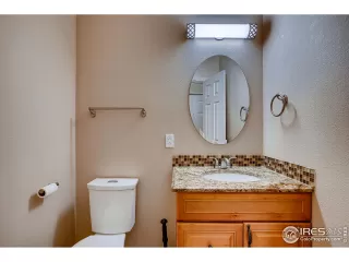 Photo #6: 951045 Listing