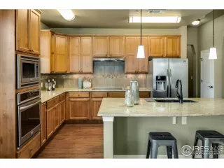 Photo #5: 951079 Listing 