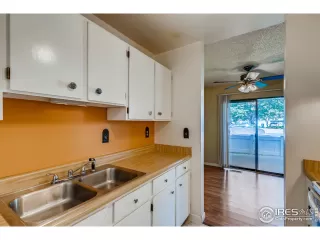 Photo #5: 951086 Listing 