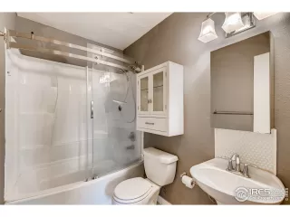 Photo #6: 951086 Listing 