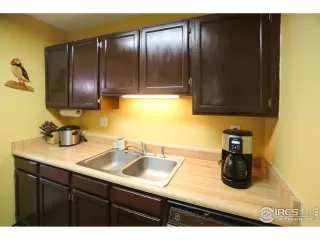 Photo #6: 951140 Listing