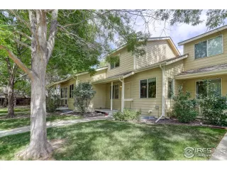 Photo #1: 951168 Listing