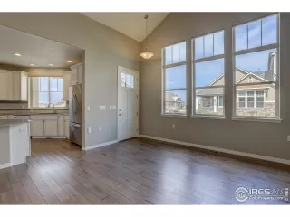 Photo #4: 951179 Listing