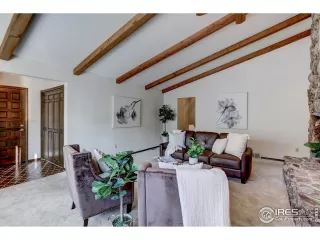 Photo #4: 951203 Listing