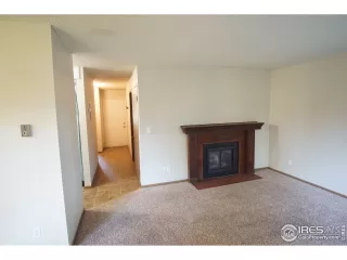 Photo #3: 951253 Listing 