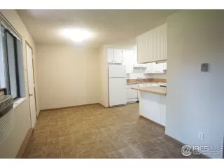 Photo #6: 951253 Listing 