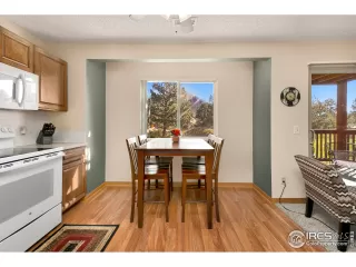 Photo #5: 951273 Listing