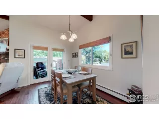 Photo #5: 951351 Listing