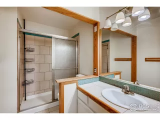 Photo #2: 951362 Listing