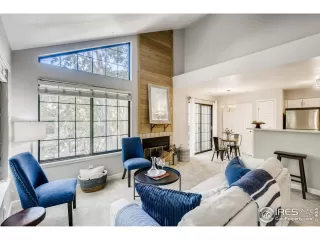 Photo #3: 951366 Listing