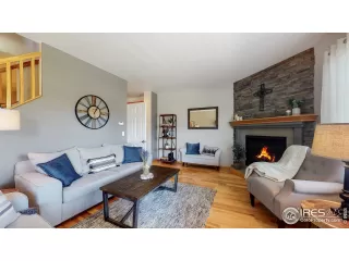 Photo #3: 951472 Listing 