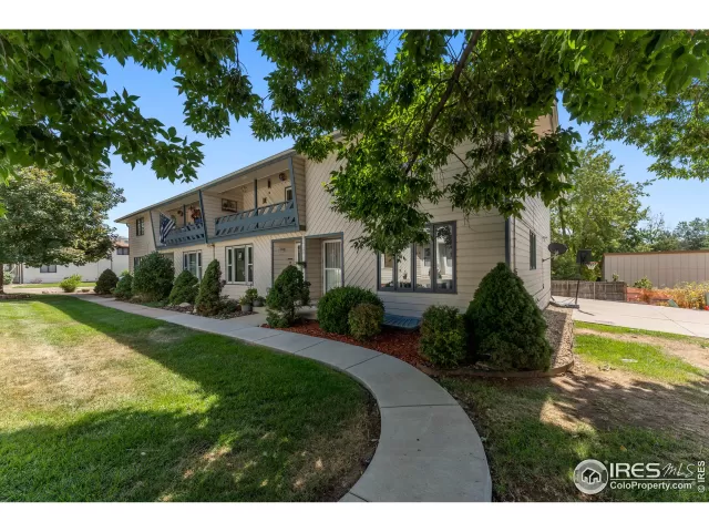 MLS: 951482 Condo For Sale