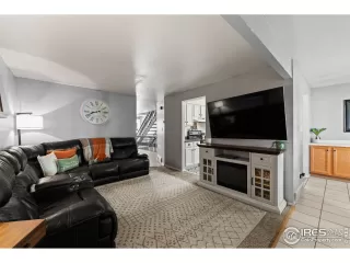 Photo #3: 951482 Listing